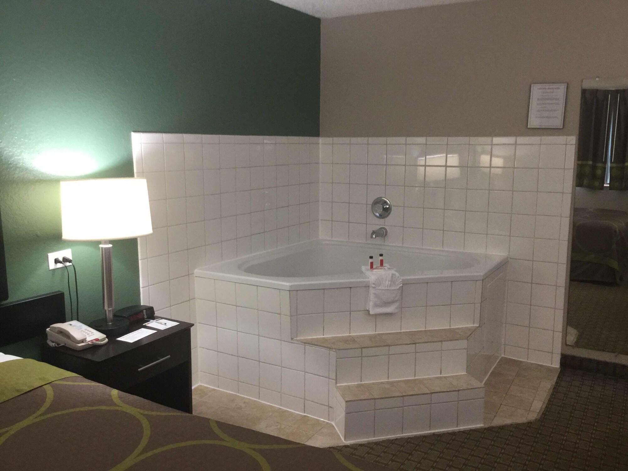 Super 8 By Wyndham Mundelein/Libertyville Area Buitenkant foto